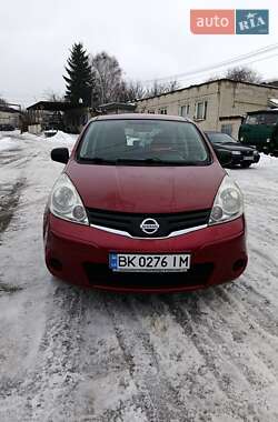 Хэтчбек Nissan Note 2012 в Ровно