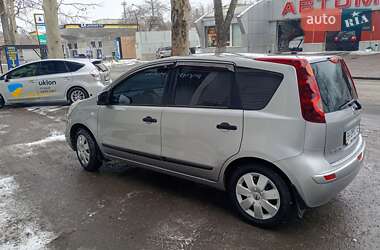 Хэтчбек Nissan Note 2011 в Одессе