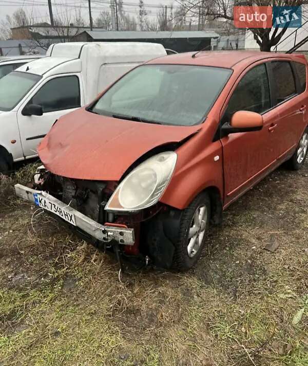2006 Nissan Note, VIN SJNFCAE11U1095469:plate — фото 1 (autoria)