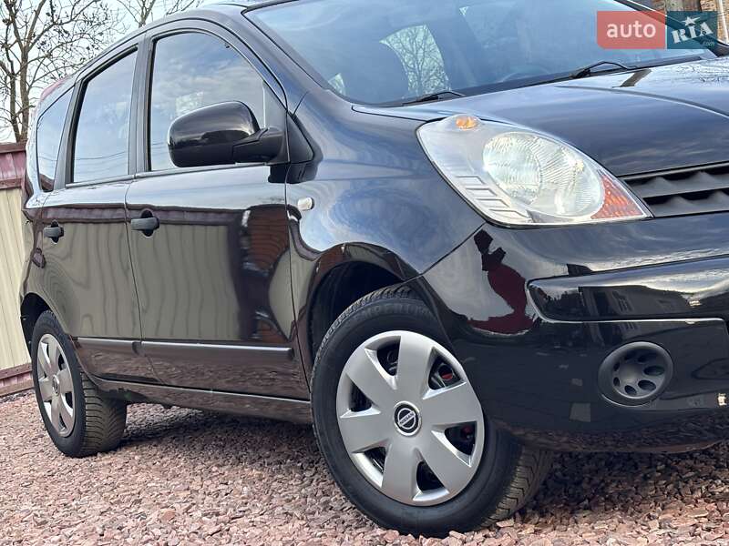 Хетчбек Nissan Note 2007 в Дрогобичі