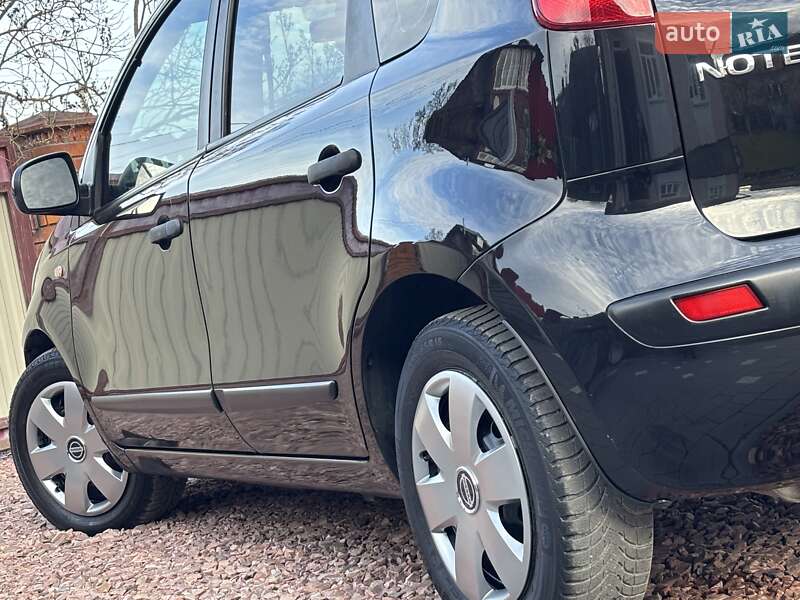 Хетчбек Nissan Note 2007 в Дрогобичі