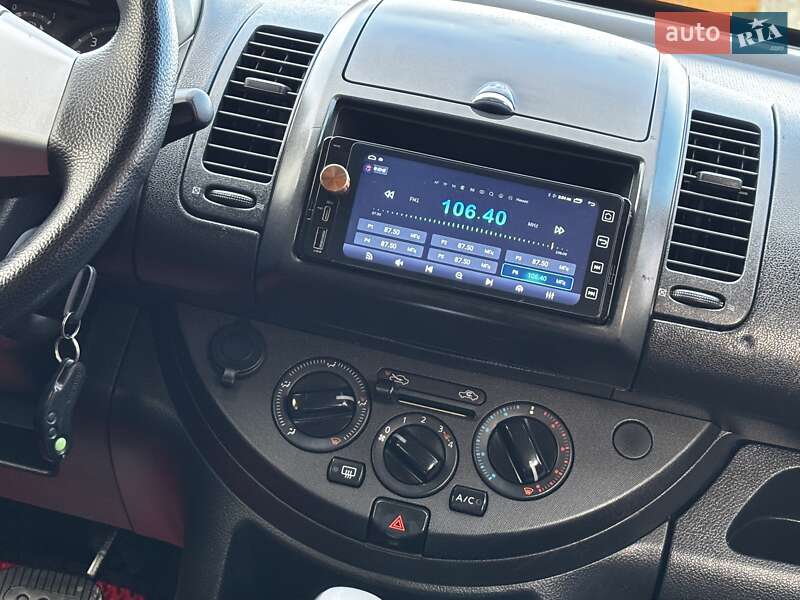 Хетчбек Nissan Note 2007 в Дрогобичі