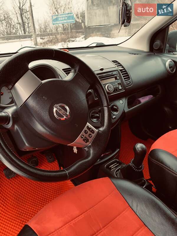 Хетчбек Nissan Note 2007 в Бару
