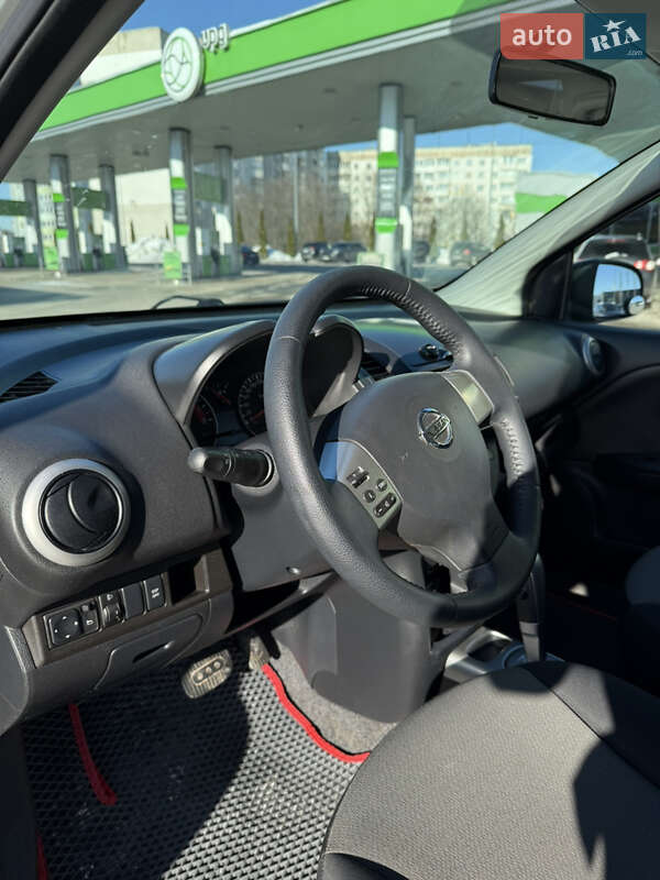 Хэтчбек Nissan Note 2009 в Житомире