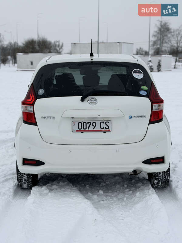 Хетчбек Nissan Note 2017 в Києві