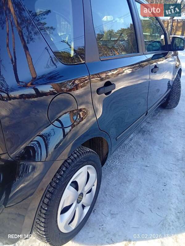 Хэтчбек Nissan Note 2007 в Житомире