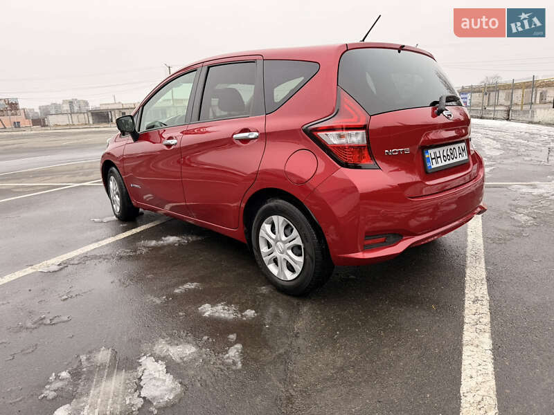 Хэтчбек Nissan Note 2018 в Одессе