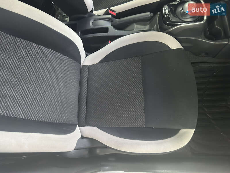 Хэтчбек Nissan Note 2019 в Киеве