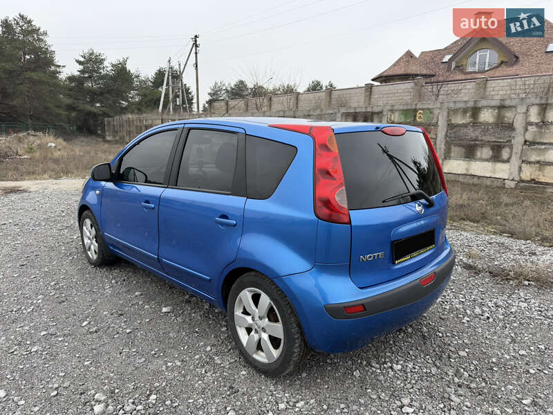 Хэтчбек Nissan Note 2006 в Каменском фото 5 Хэтчбек Nissan Note 2006 в Каменском