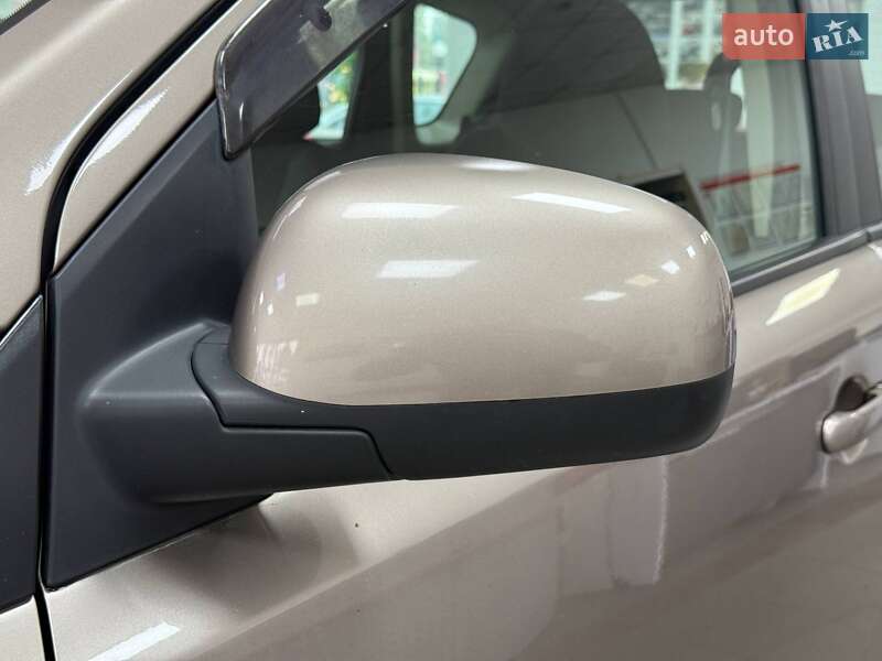 Хетчбек Nissan Note 2007 в Києві