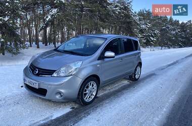 Хэтчбек Nissan Note 2009 в Ракитном