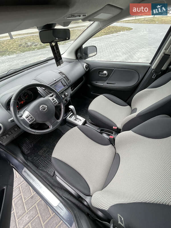 Хэтчбек Nissan Note 2011 в Кропивницком