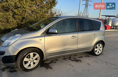 Хетчбек Nissan Note 2006 в Дрогобичі