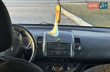 Хетчбек Nissan Note 2006 в Дрогобичі