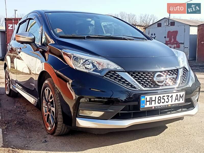 Хэтчбек Nissan Note 2020 в Одессе