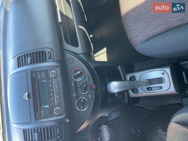 Хетчбек Nissan Note 2011 в Львові