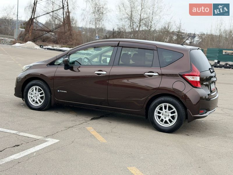 Хетчбек Nissan Note 2017 в Києві фото 5 Хетчбек Nissan Note 2017 в Києві