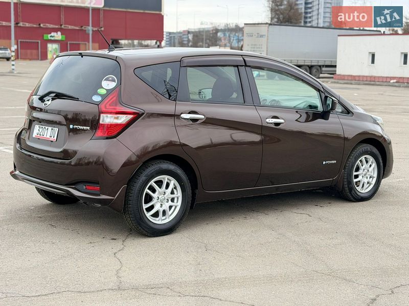 Хетчбек Nissan Note 2017 в Києві фото 6 Хетчбек Nissan Note 2017 в Києві