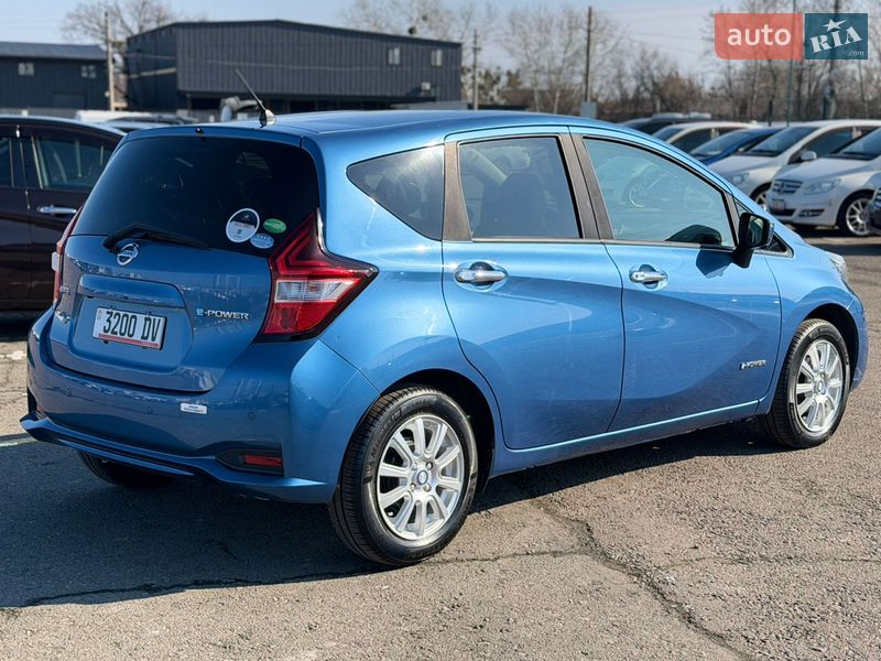 Хэтчбек Nissan Note 2017 в Киеве фото 6 Хэтчбек Nissan Note 2017 в Киеве