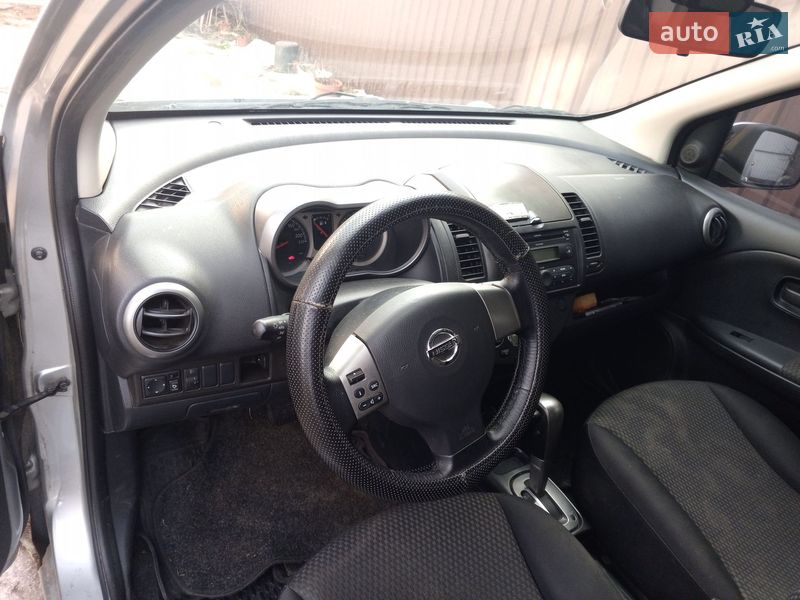 Хэтчбек Nissan Note 2007 в Киеве