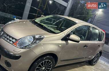 Хэтчбек Nissan Note 2006 в Одессе