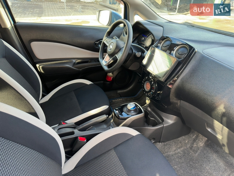 Хэтчбек Nissan Note 2019 в Киеве
