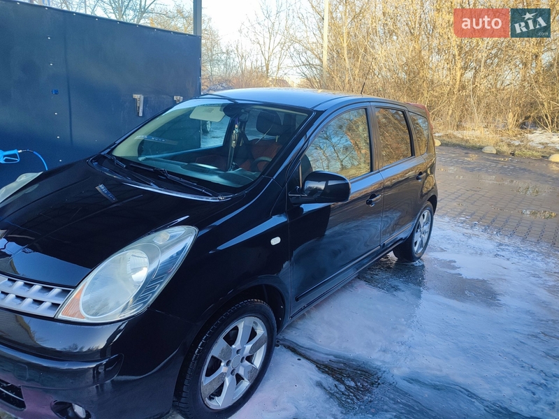 Хетчбек Nissan Note 2008 в Старокостянтинові