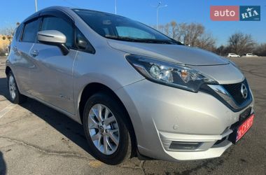 Хэтчбек Nissan Note 2019 в Киеве