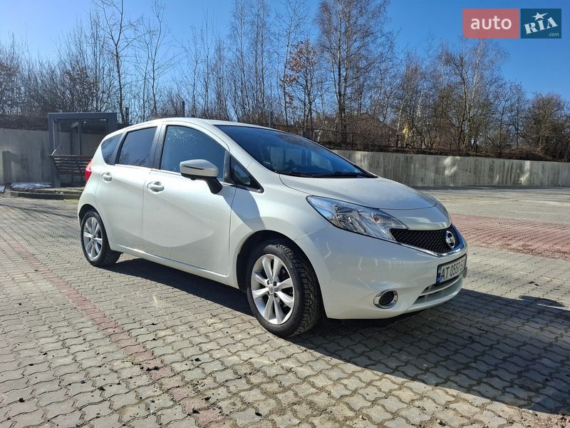 Хетчбек Nissan Note 2013 в Івано-Франківську