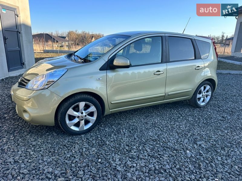 Хетчбек Nissan Note 2009 в Луцьку