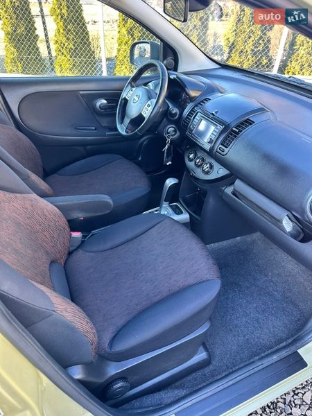 Хетчбек Nissan Note 2009 в Луцьку