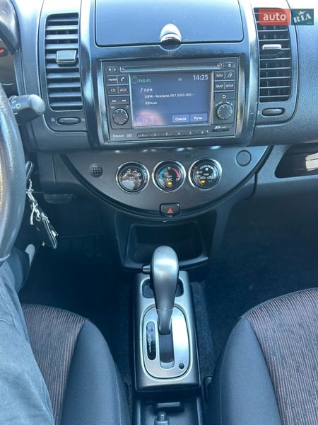 Хетчбек Nissan Note 2009 в Луцьку