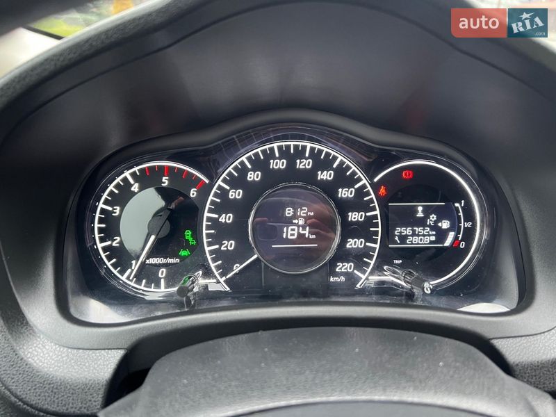 Хетчбек Nissan Note 2013 в Луцьку