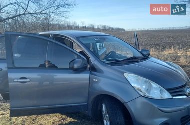 Хэтчбек Nissan Note 2010 в Онуфриевке