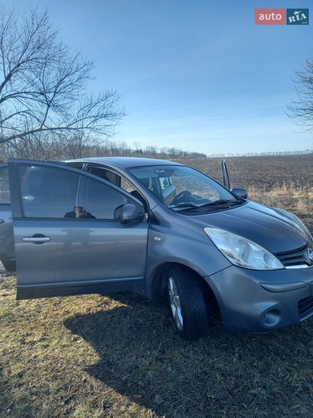Хэтчбек Nissan Note 2010 в Онуфриевке фото 17 Хэтчбек Nissan Note 2010 в Онуфриевке