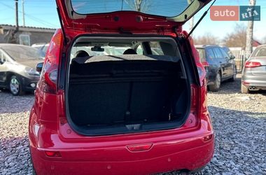 Хэтчбек Nissan Note 2013 в Смеле