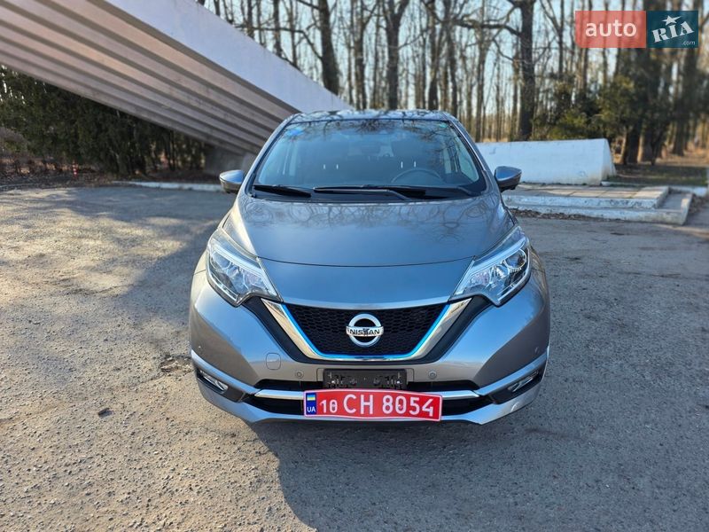 Хэтчбек Nissan Note 2018 в Одессе
