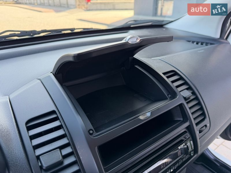 Хэтчбек Nissan Note 2013 в Ивано-Франковске