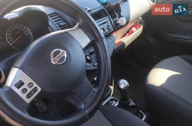 Хэтчбек Nissan Note 2010 в Калиновке