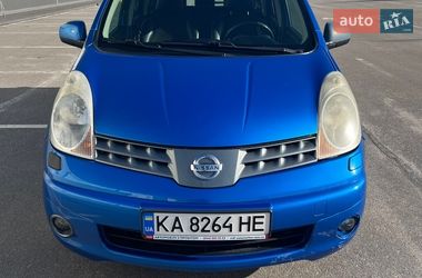 Хетчбек Nissan Note 2007 в Гатне