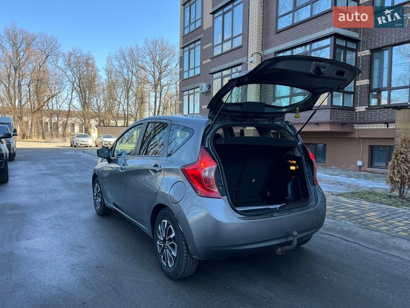 Хэтчбек Nissan Note 2013 в Чернигове