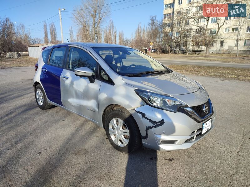 Хэтчбек Nissan Note 2019 в Киеве