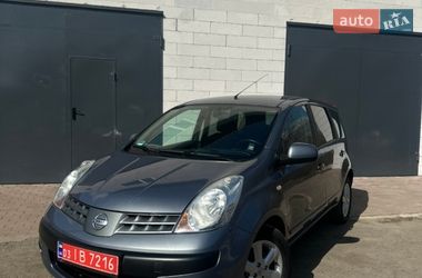 Хэтчбек Nissan Note 2008 в Хороле