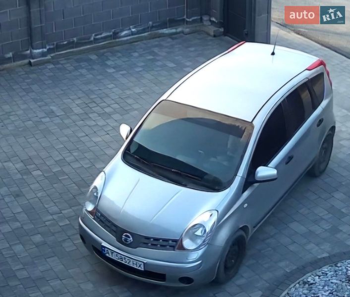 Хэтчбек Nissan Note 2008 в Ивано-Франковске