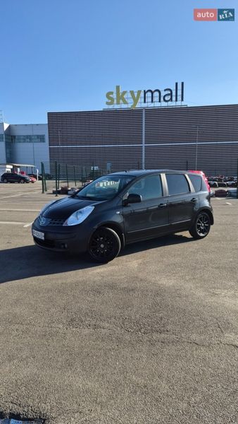 Хэтчбек Nissan Note 2006 в Киеве