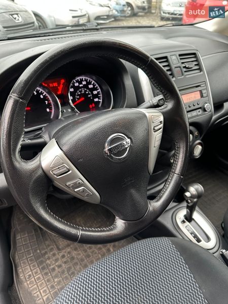 Хетчбек Nissan Note 2013 в Смілі
