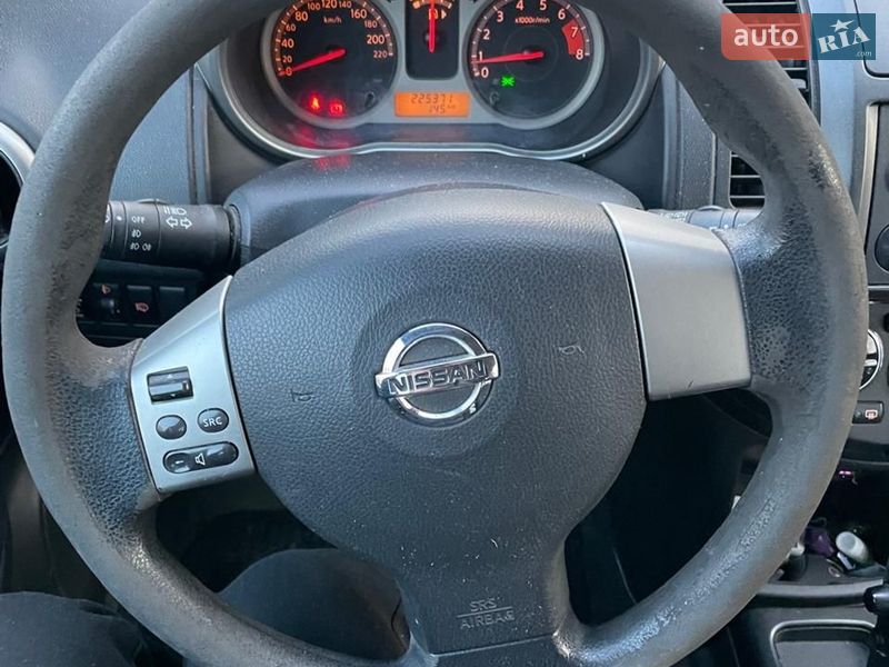 Хэтчбек Nissan Note 2007 в Киеве