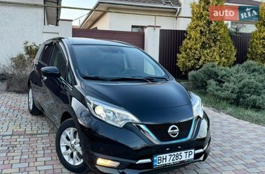 Хэтчбек Nissan Note 2018 в Одессе