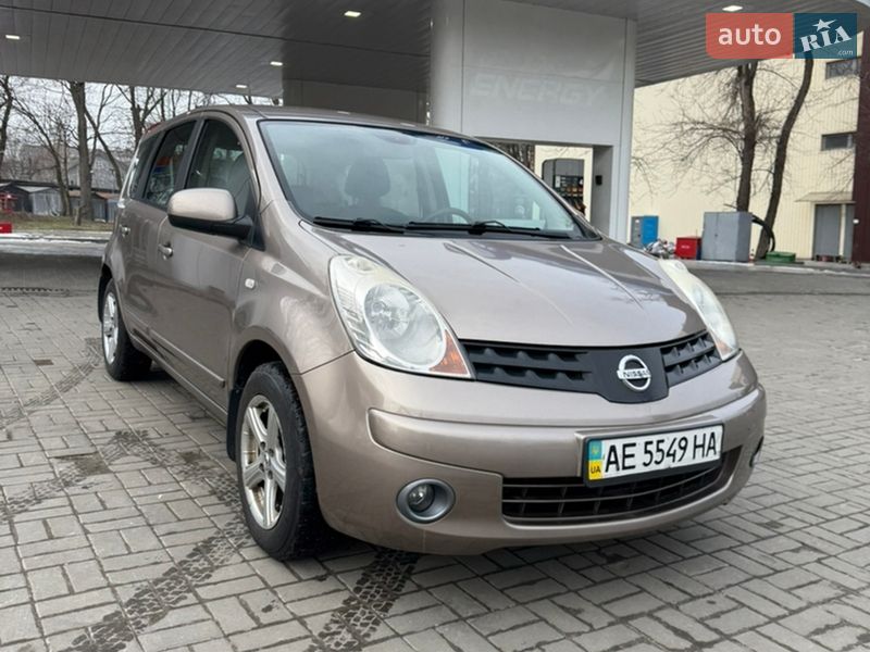 Хетчбек Nissan Note 2008 в Дніпрі
