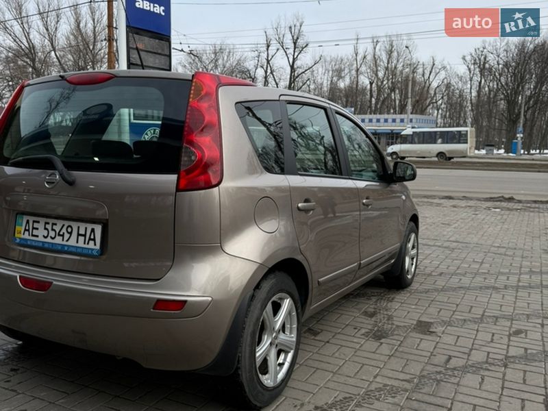 Хетчбек Nissan Note 2008 в Дніпрі
